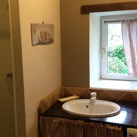 Avec Jardin Clos, Proche Attractions, 2 Chambres, Wifi, Parking, Calme Assure - Fr-1-426-138 Semesterbostad Le Tablier